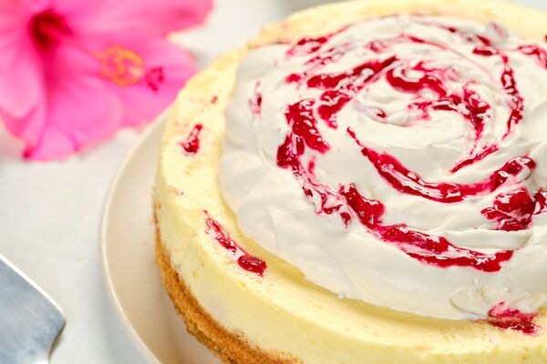 Hibiscus Cheesecake | C&H® Sugar